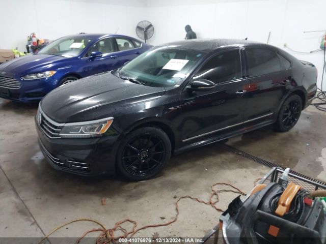 1VWDT7A30HC083897 Volkswagen Passat 1.8t R-line