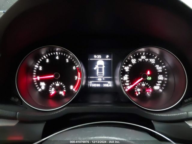 1VWDT7A30HC083897 Volkswagen Passat 1.8t R-line