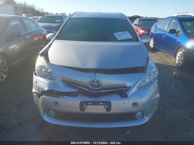 JTDZN3EU2E3362200 Toyota Prius V Five