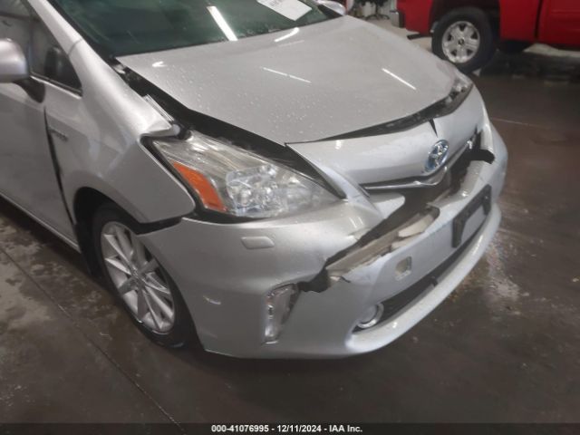 JTDZN3EU2E3362200 Toyota Prius V Five