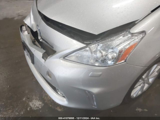 JTDZN3EU2E3362200 Toyota Prius V Five
