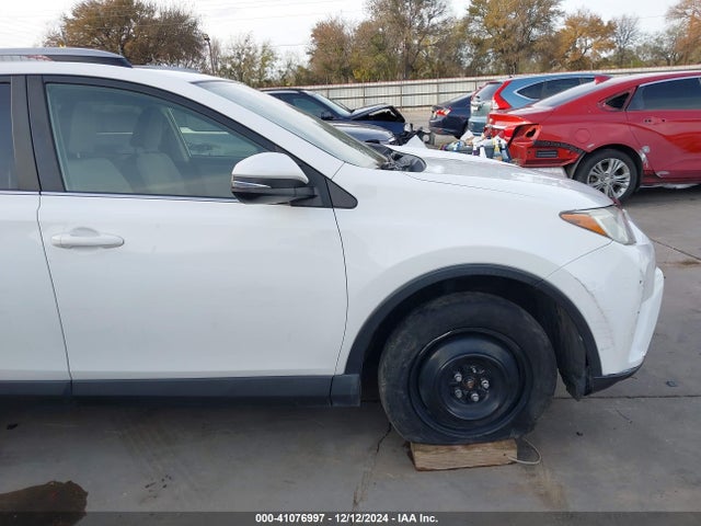 JTMRFREV4JJ739804 Toyota Rav4 Adventure/xle