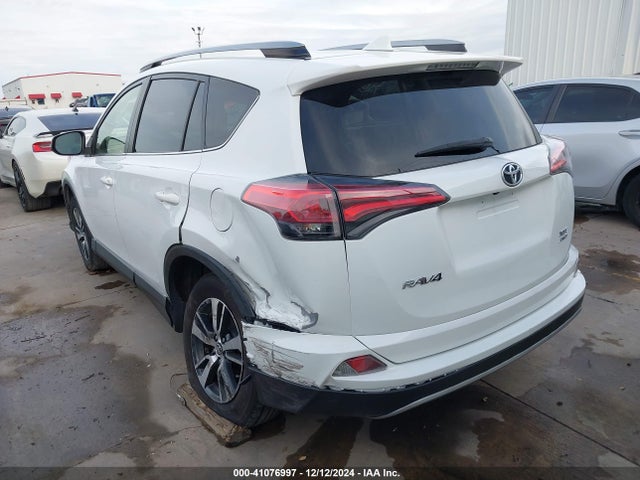 JTMRFREV4JJ739804 Toyota Rav4 Adventure/xle