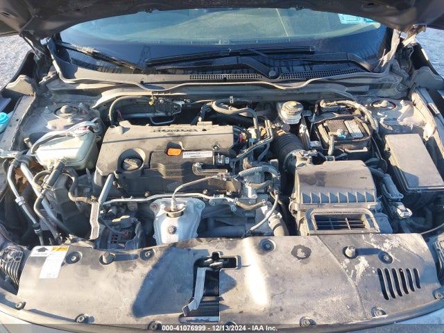 19XFC2F57JE204156 Honda Civic Lx