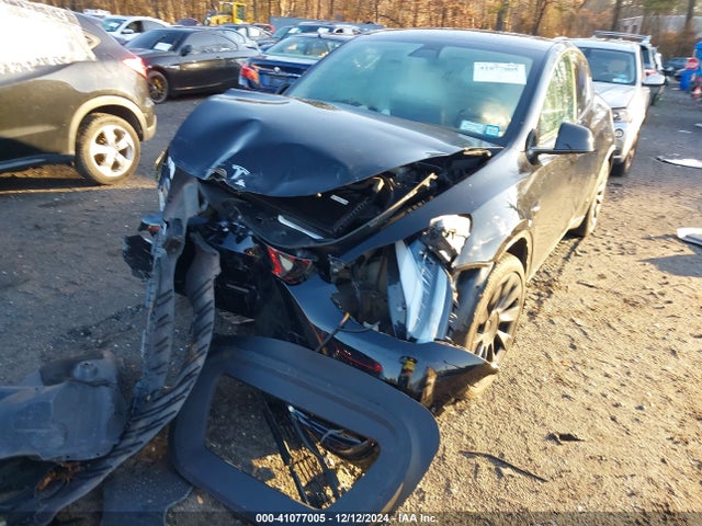 2021 TESLA MODEL Y 5YJYGDEE7MF077983 Photo 5