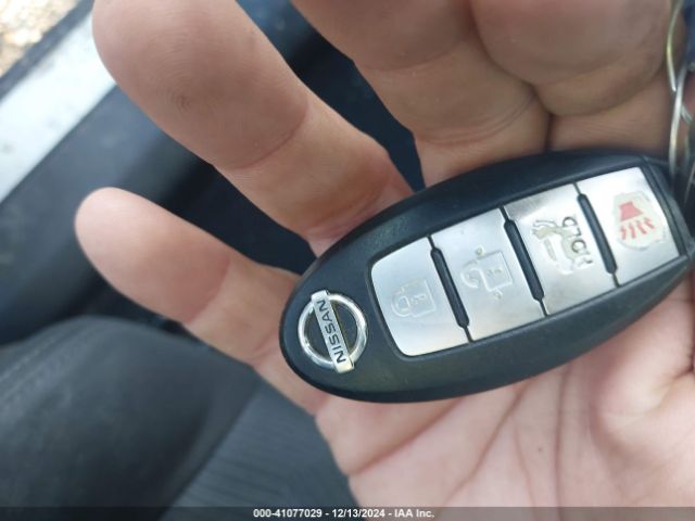 KNMAT2MT2GP616893 Nissan ROGUE SV