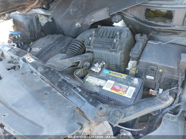 5XYZU3LB3GG313994 Hyundai Santa Fe Sport 2.4l