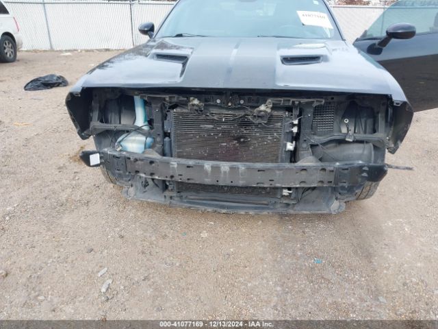 2C3CDZAG2GH337734 Dodge Challenger Sxt Plus