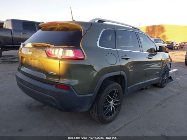1C4PJLCB1KD265483 Jeep Cherokee Latitude