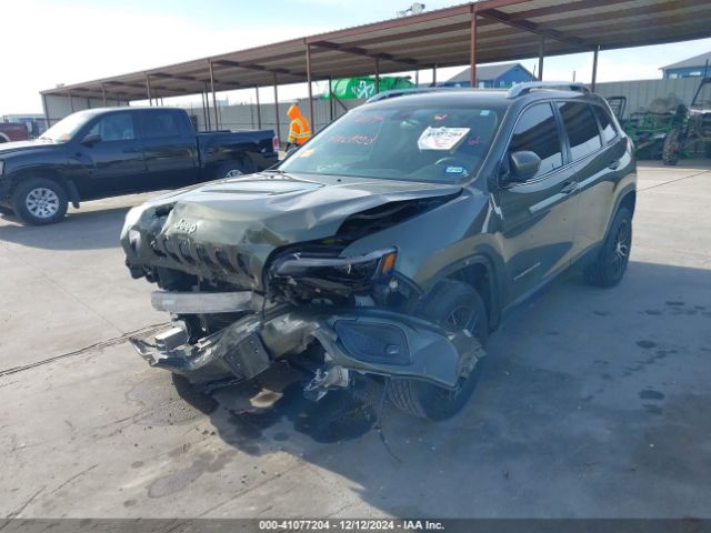 1C4PJLCB1KD265483 Jeep Cherokee Latitude