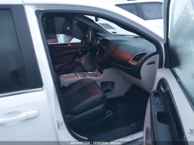 2C4RDGCG1KR748312 Dodge Grand Caravan Sxt