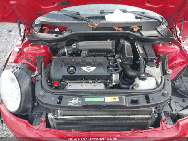 2010 MINI COOPER WMWMF3C54ATZ27153 Photo 9