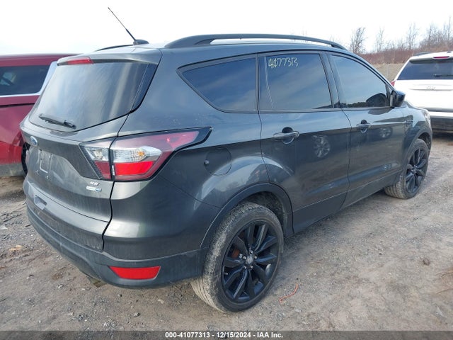 Ford ESCAPE SE 2017 1FMCU9GD6HUE89258 Image 4