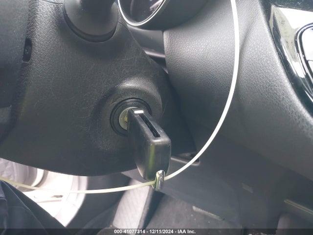 JTNKHMBX8J1011533 Toyota C-HR XLE