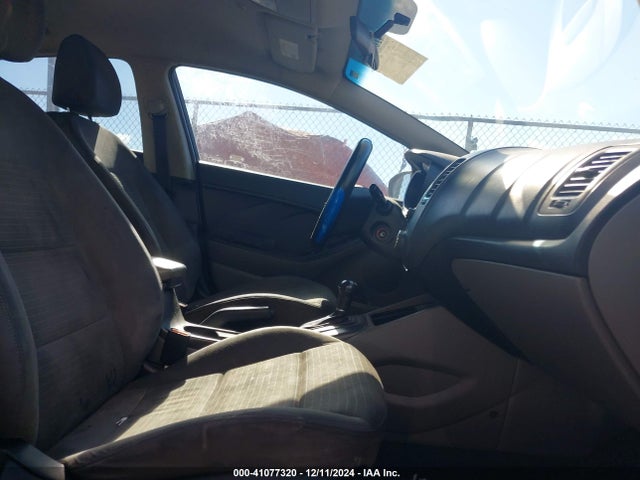 KIA FORTE LX 2015 KNAFX4A60F5358126 Image 5