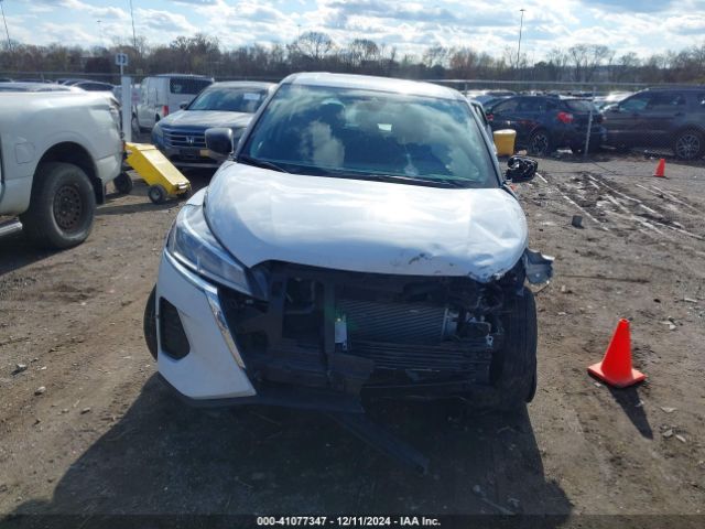 3N1CP5BV2PL569138 Nissan Kicks S Xtronic Cvt