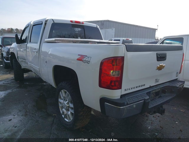 Chevrolet Silverado 2500hd Ltz 2014 1GC1KYC82EF102810 Image 3