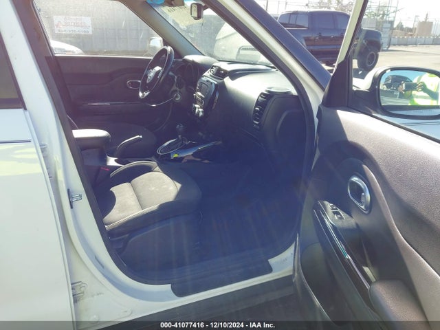 KIA Soul ! 2014 KNDJX3A54E7093910 Image 5