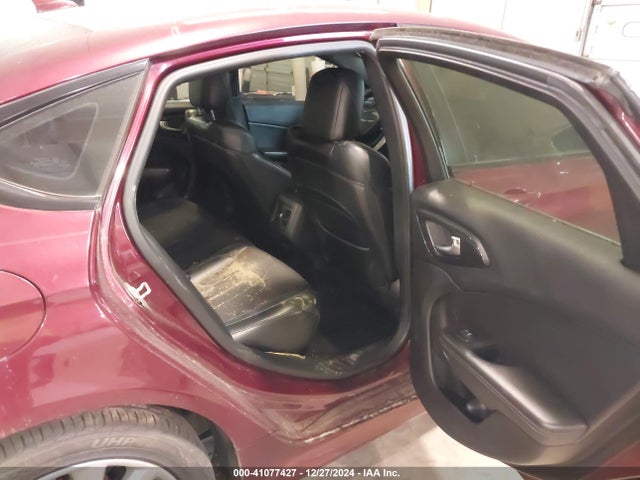 Chrysler 200 S 2015 1C3CCCBB3FN618420 Image 8
