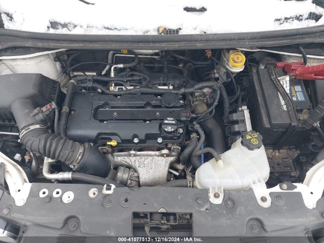 1G1JE6SB9F4103371 Chevrolet Sonic Ltz Auto