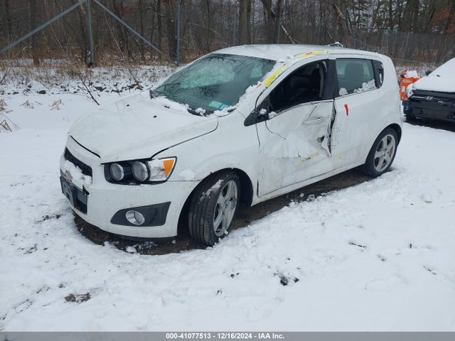 1G1JE6SB9F4103371 Chevrolet Sonic Ltz Auto