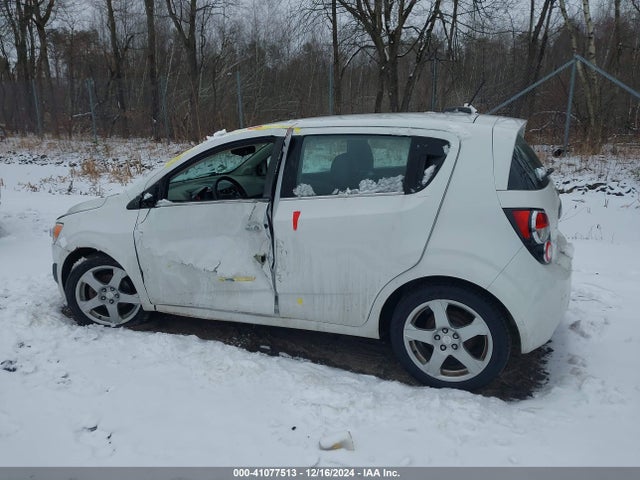 1G1JE6SB9F4103371 Chevrolet Sonic Ltz Auto