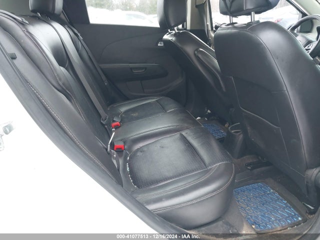 1G1JE6SB9F4103371 Chevrolet Sonic Ltz Auto