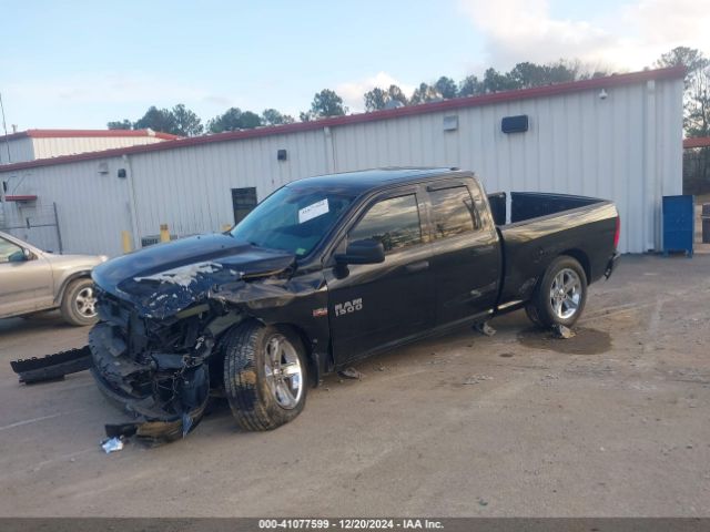 1C6RR7FT6HS599730 RAM 1500 Express  4x4 6'4 Box
