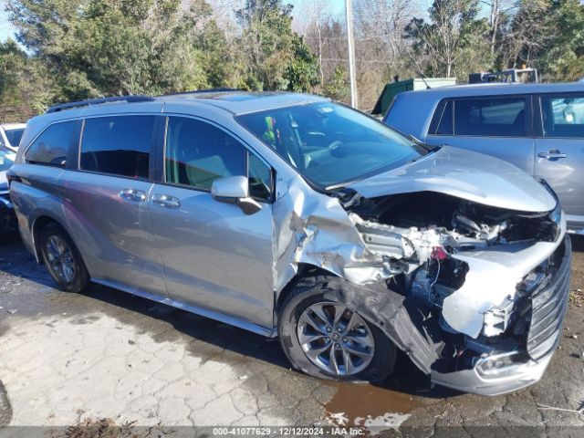5TDYRKEC6RS204805 Toyota SIENNA XLE