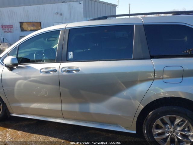5TDYRKEC6RS204805 Toyota SIENNA XLE