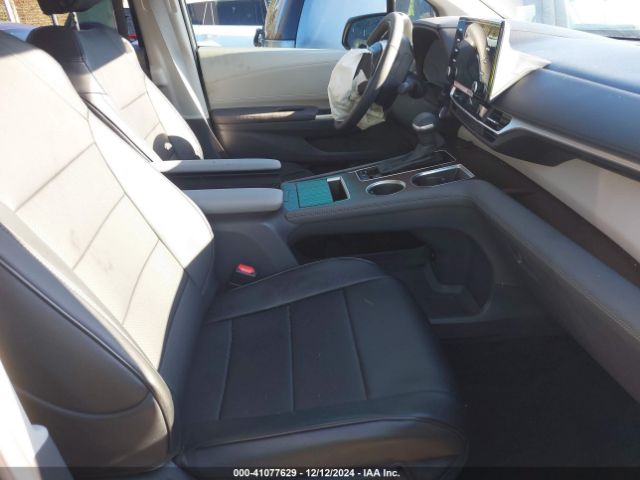 5TDYRKEC6RS204805 Toyota SIENNA XLE