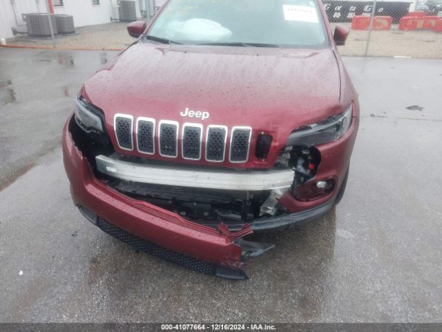 1C4PJLCB1KD439553 Jeep Cherokee Latitude