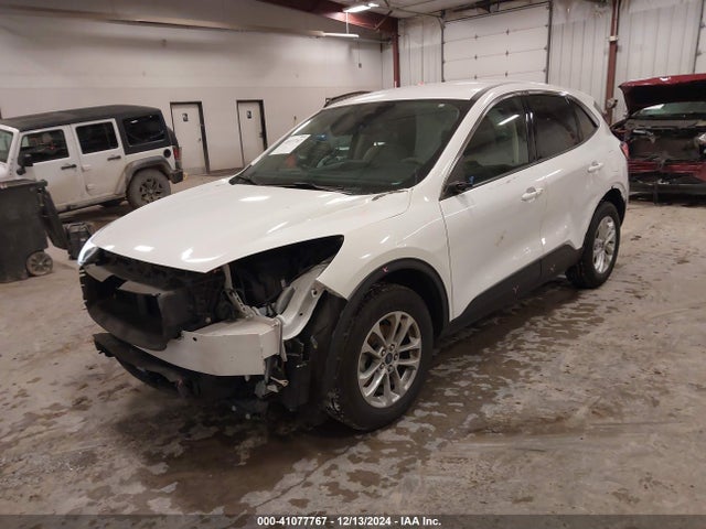 Ford ESCAPE SE 2020 1FMCU9G61LUB65502 Image 2