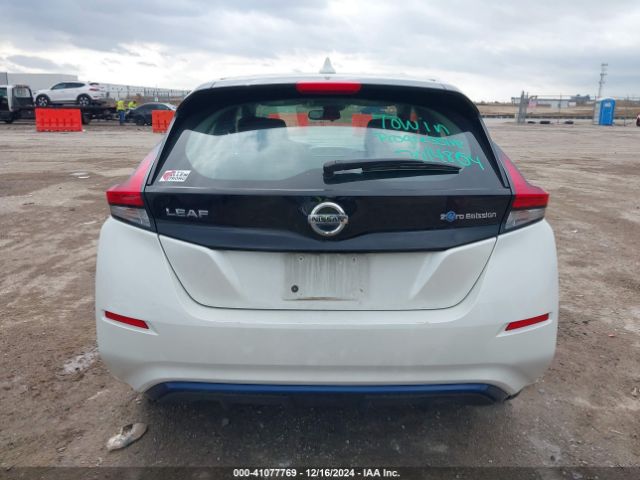 1N4AZ1CP8JC312047 Nissan LEAF SV