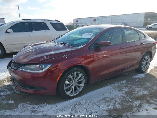 Chrysler 200 S 2015 1C3CCCBG4FN647775 Image 2