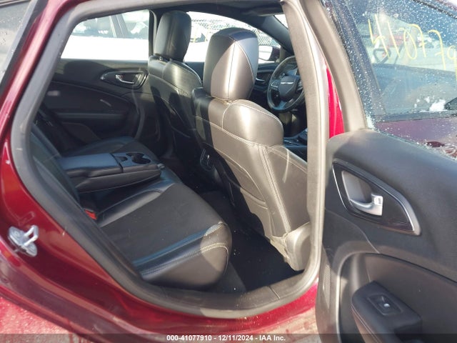 Chrysler 200 S 2015 1C3CCCBG4FN647775 Image 8