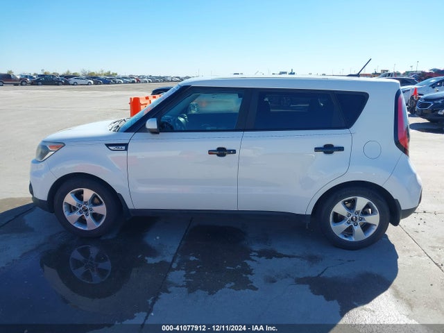 KIA Soul 2018 KNDJN2A25J7527736 Image 14