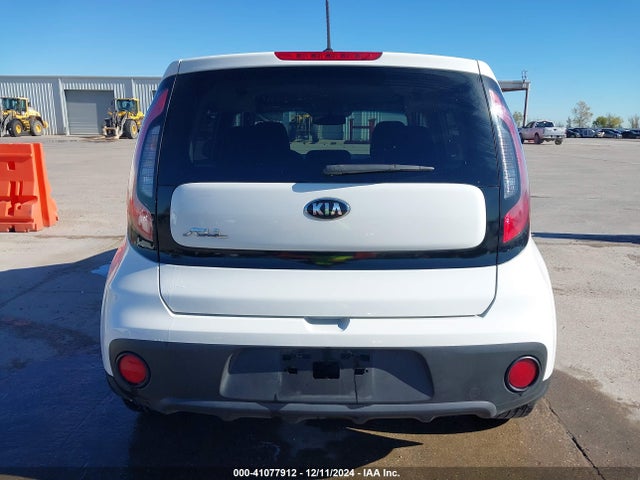 KIA Soul 2018 KNDJN2A25J7527736 Image 16
