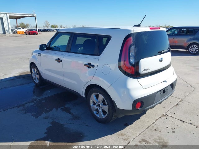 KIA Soul 2018 KNDJN2A25J7527736 Image 3