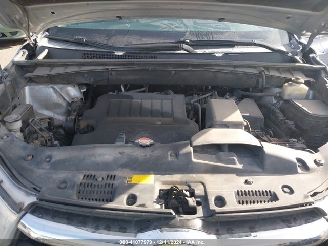 5TDBKRFHXGS263463 Toyota Highlander Le/le Plus