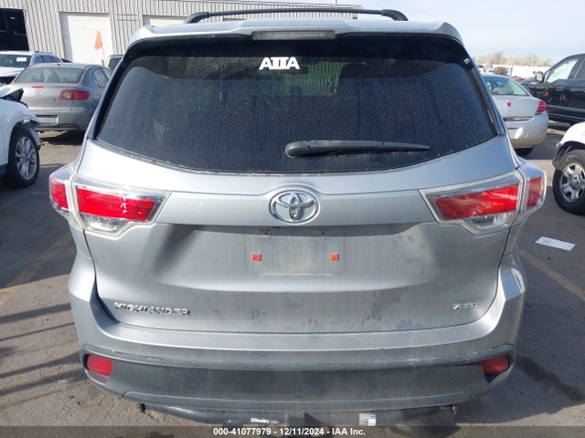 5TDBKRFHXGS263463 Toyota Highlander Le/le Plus