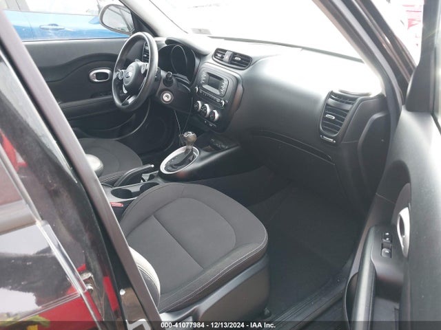 KIA Soul 2014 KNDJN2A21E7745047 Image 5