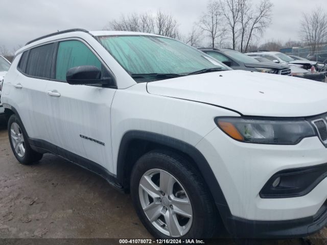 3C4NJCBB6NT140146 Jeep Compass Latitude Fwd