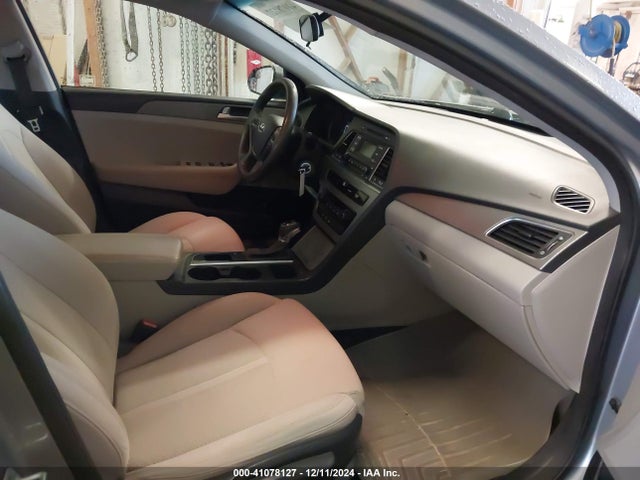 Hyundai SONATA SE 2015 5NPE24AF6FH004527 Image 5