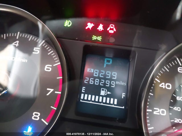 Subaru Forester 2.5i Limited 2015 JF2SJAKC2FH511952 Image 15