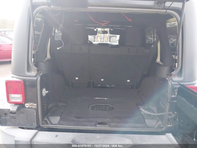 1C4BJWDG0HL715080 Jeep Wrangler Unlimited Sport 4x4