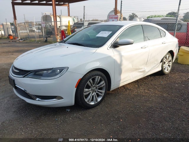 Chrysler 200 Limited 2016 1C3CCCAGXGN177092 Image 2