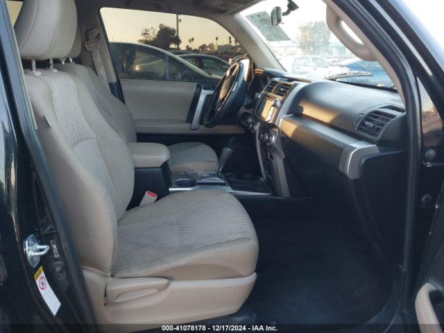 2018 TOYOTA 4RUNNER JTEZU5JR7J5181717 Photo 4
