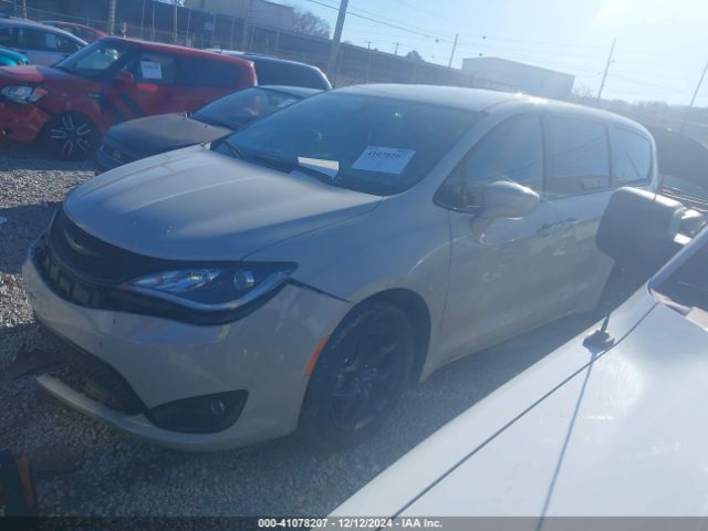 2019 CHRYSLER PACIFICA 2C4RC1FG2KR610208 Photo 1