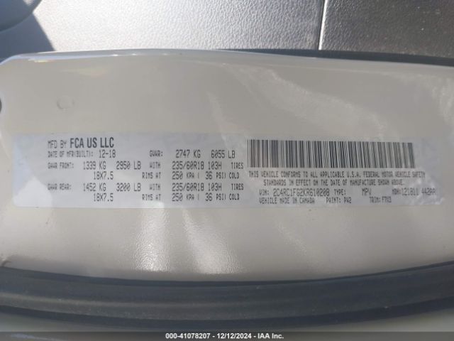 2019 CHRYSLER PACIFICA 2C4RC1FG2KR610208 Photo 8